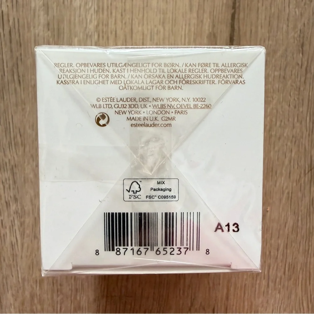 Estée Lauder Blushing Sands‎ Scented Candle NIB Sealed 2.1oz / 60g